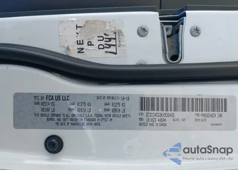 2019 Chrysler 300 Limited z USA, uszkodzony, nr VIN 2C3CCAEG3KH536492